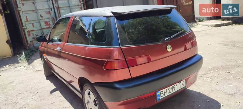 Alfa Romeo 145