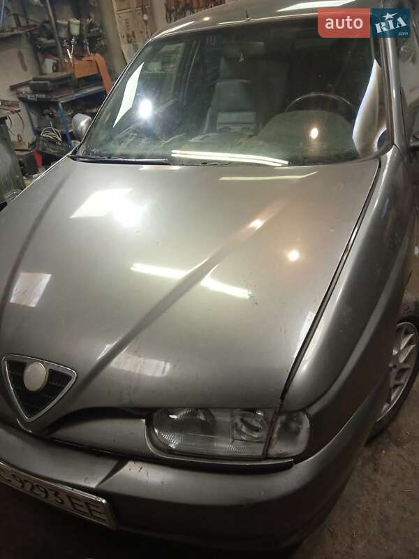 Alfa Romeo 146