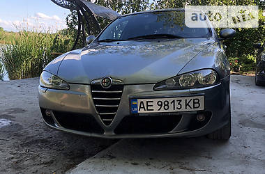 Alfa Romeo 147  2004