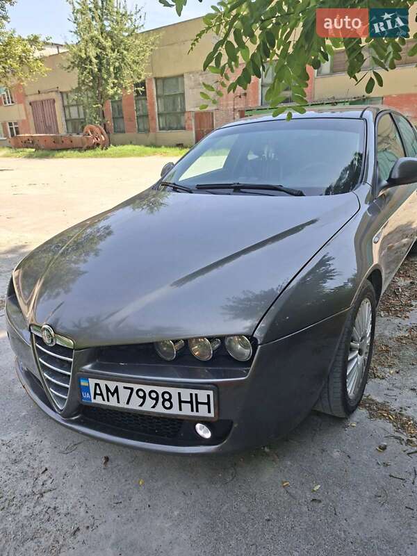 Alfa Romeo 159