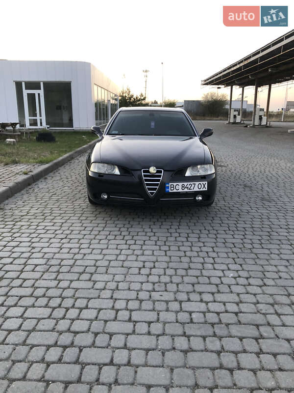 Легкові Alfa Romeo 166