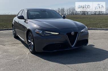 Alfa Romeo Giulia 280 HP 2017