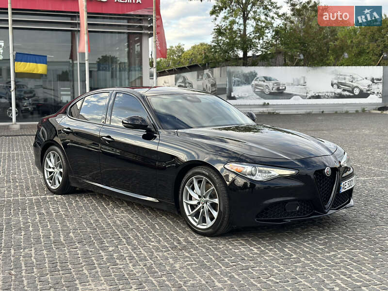 Alfa Romeo Giulia