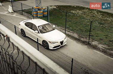 Alfa Romeo Giulia 2017