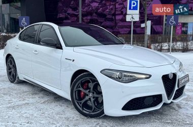 Alfa Romeo Giulia  2019