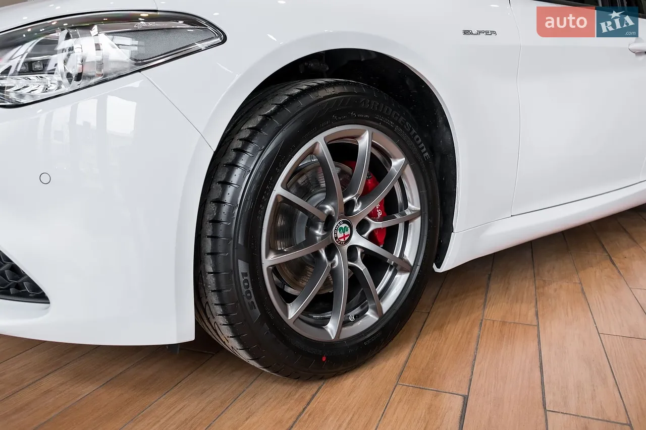 2021 Alfa Romeo Giulia - мініатюра 3