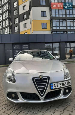 Alfa Romeo Giulietta  2011