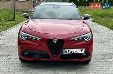 Alfa Romeo Stelvio 2021