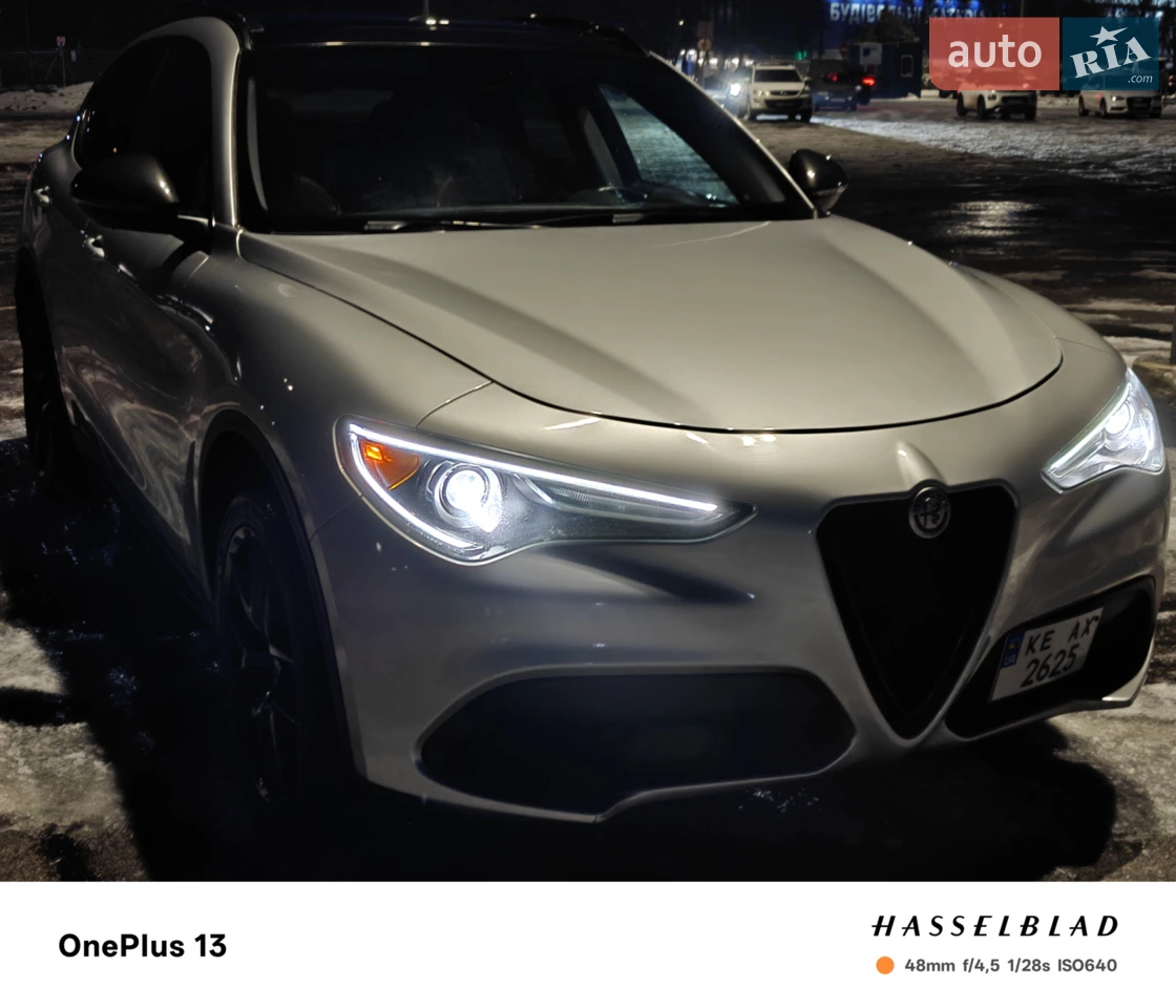 2019 Alfa Romeo Stelvio - мініатюра 3
