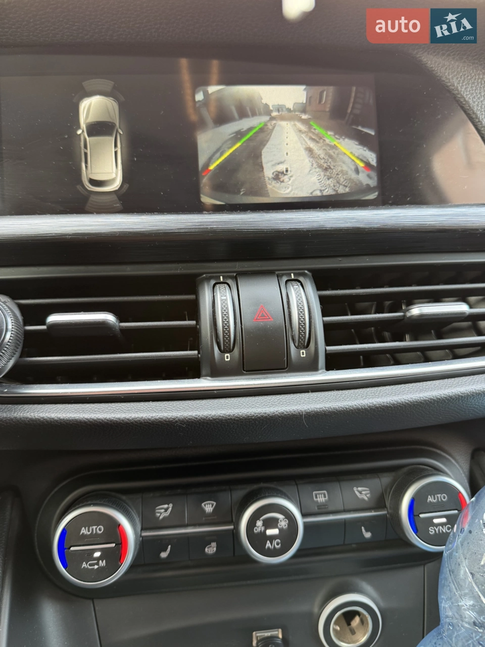 2018 Alfa Romeo Stelvio - мініатюра 2