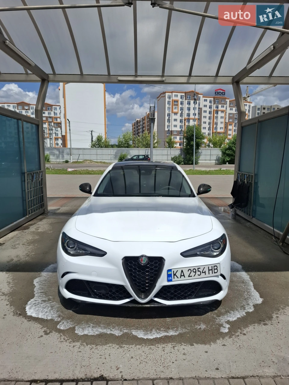 2017 Alfa Romeo Giulia - фото 1