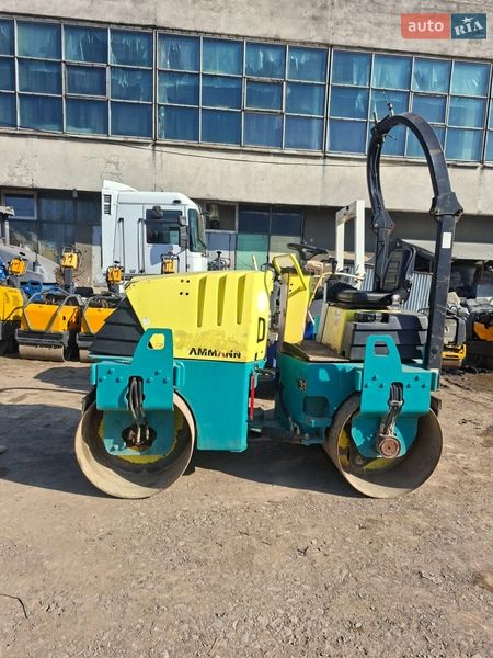 Дорожный каток Ammann AV 2010 в Львове фото 3 Дорожный каток Ammann AV 2010 в Львове