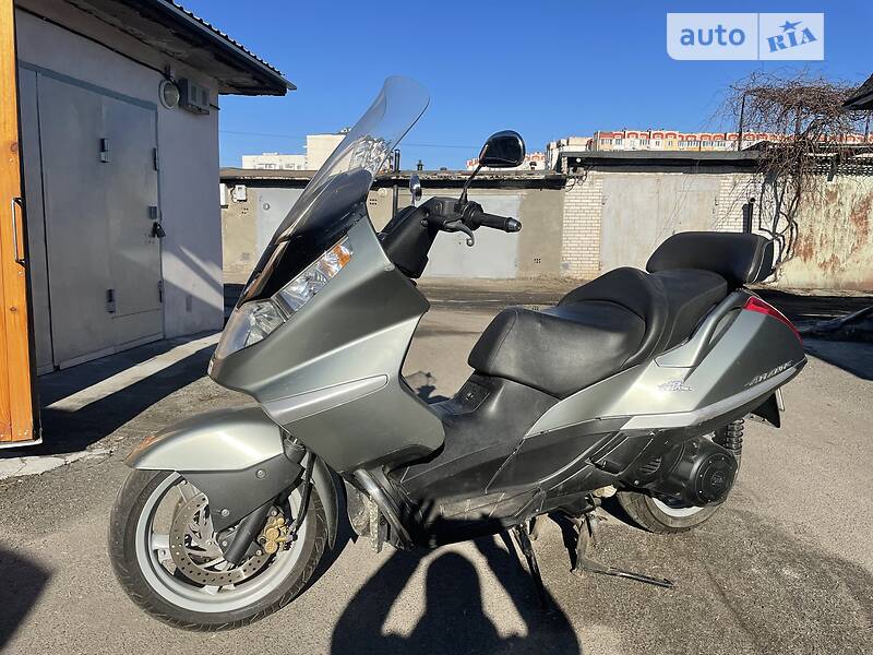 Aprilia Atlantic 500