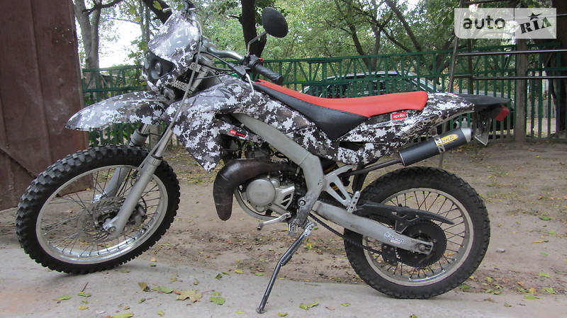 Мотоцикл Внедорожный (Enduro) Aprilia RX