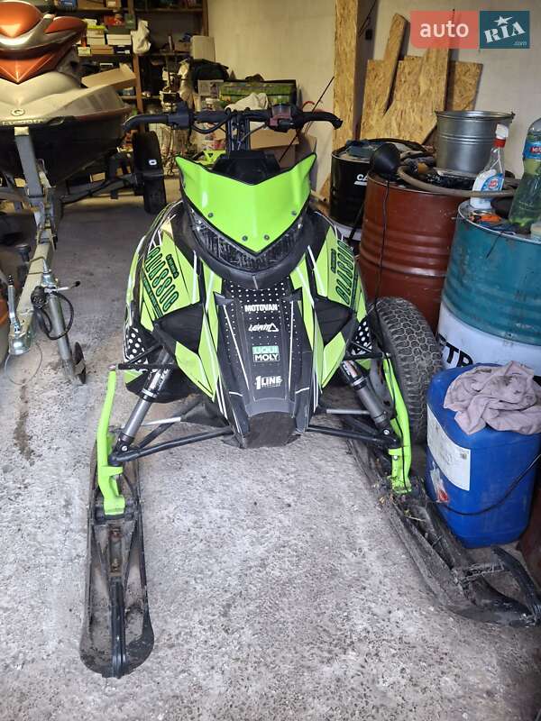 Arctic cat M 8000 Mountain
