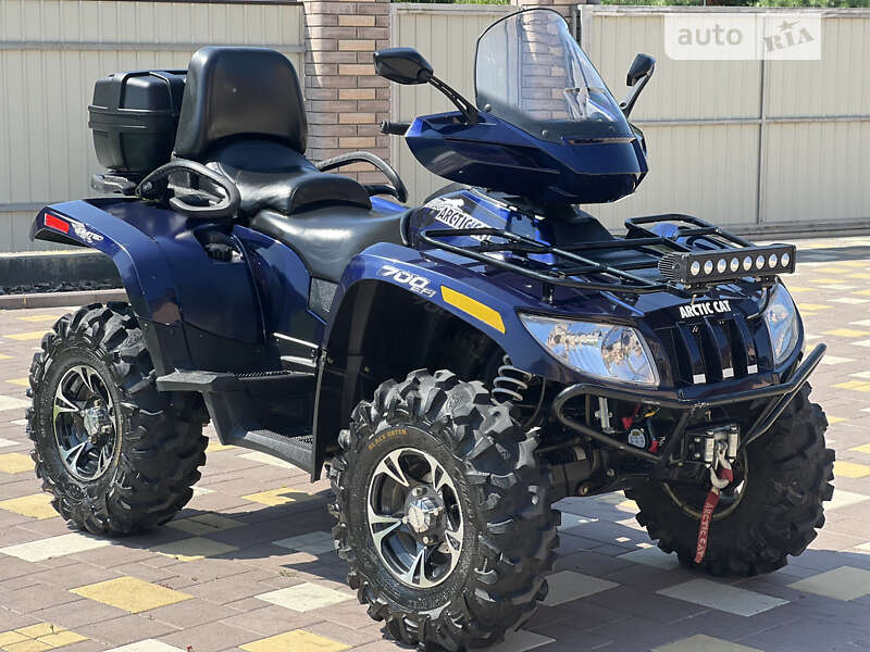 Квадроцикл утилітарний Arctic cat TRV 700