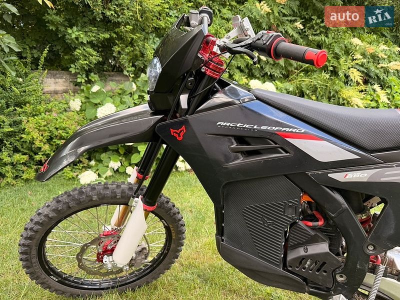 Мотоцикл Внедорожный (Enduro) Arctic Leopard EXE 880 2025 в Рожище