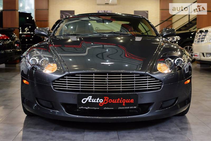 Aston Martin DB9 2009 года