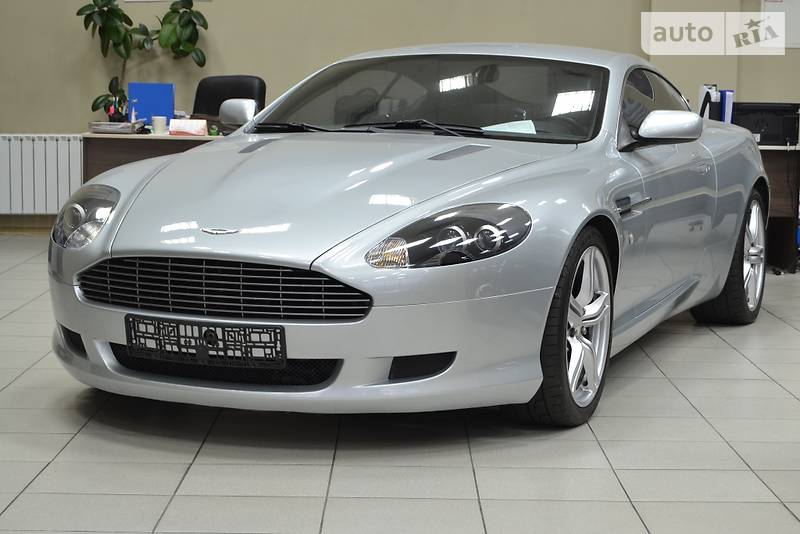 Aston Martin DB9 2007 року