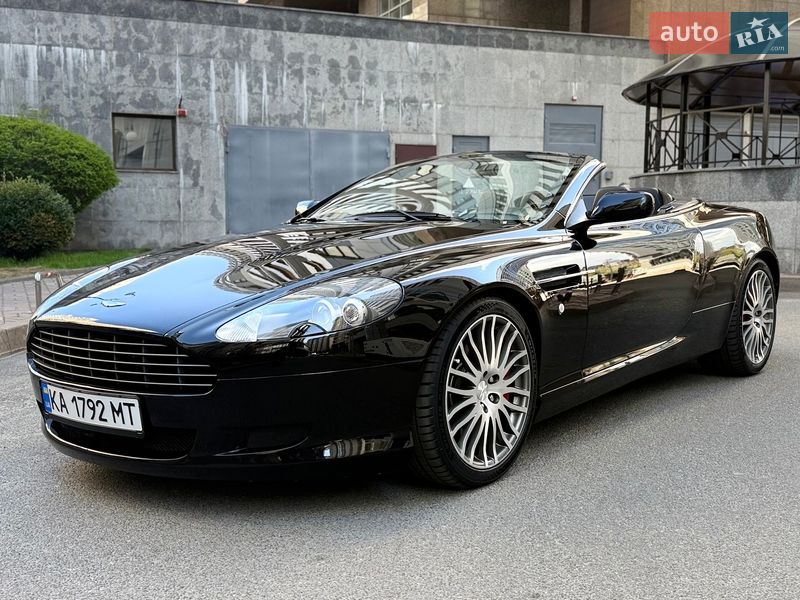 Aston Martin DB9