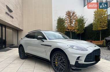 Aston Martin DBX 707 707 2022