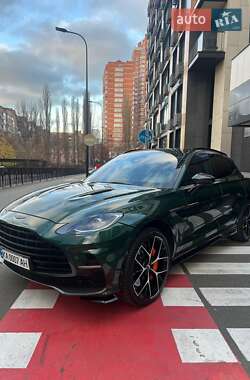 Aston Martin DBX 707  2023