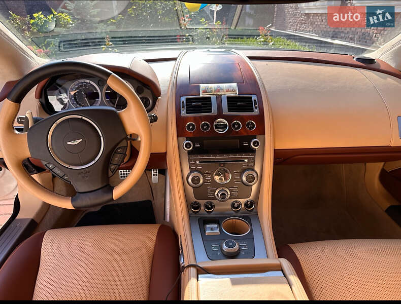 Купе Aston Martin Rapide 2014 в Киеве