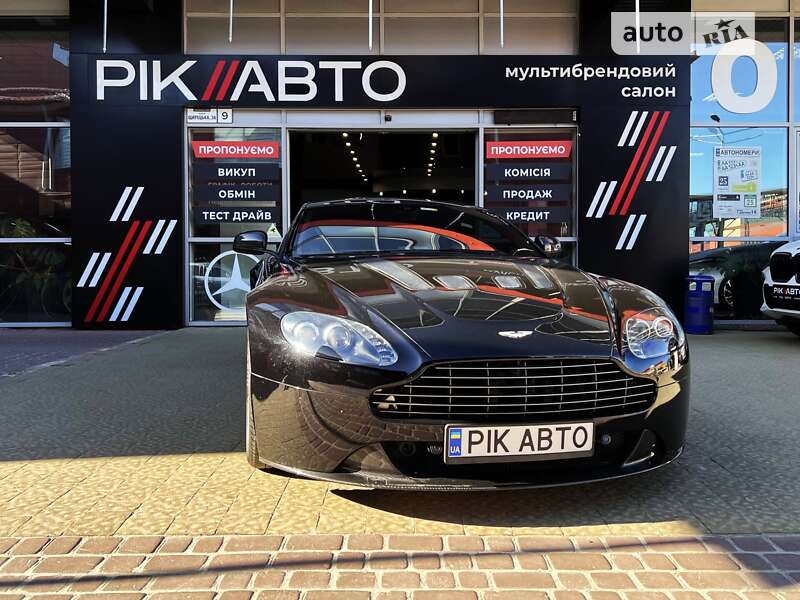 Легкові Aston Martin Vantage