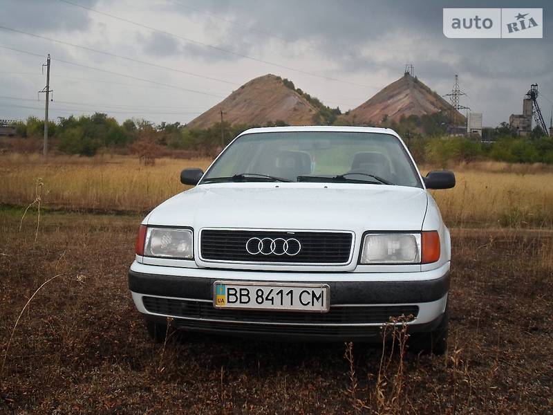Audi 100 1992 года