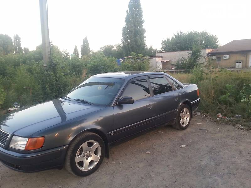 Audi 100 1991 года