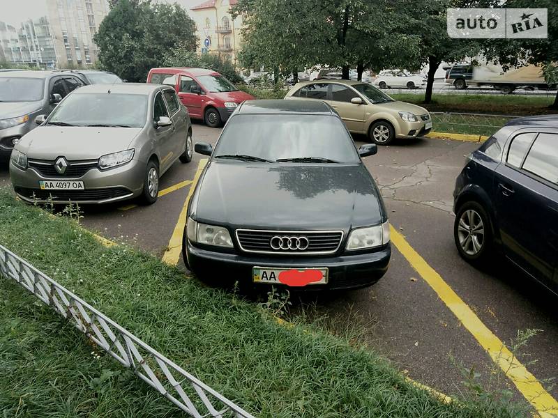 Audi 100 1992 года