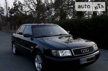 Audi 100  1993
