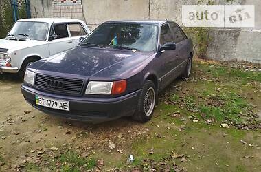 Audi 100  1992