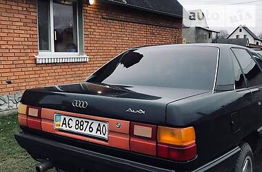 Audi 100  1990