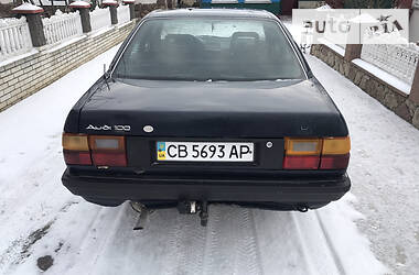 Audi 100  1988