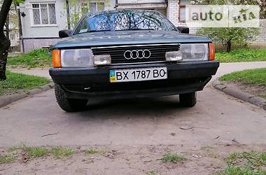 Audi 100  1986