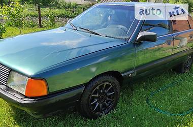 Audi 100  1988