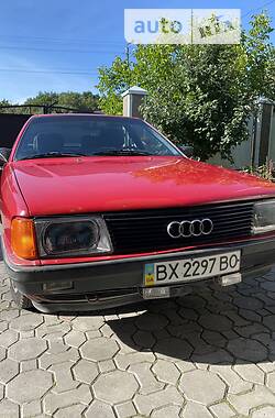 Audi 100  1987