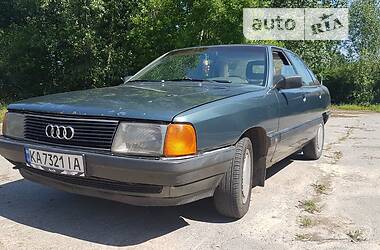 Audi 100  1989