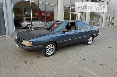 Audi 100  1989