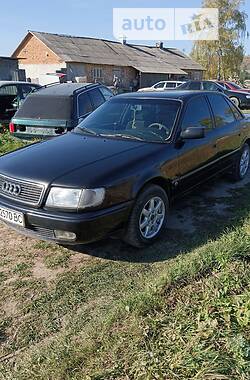 Audi 100  1993