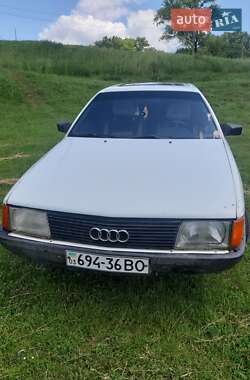 Audi 100  1987