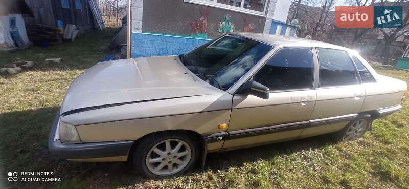 Audi 100 1988 Audi 100 1988