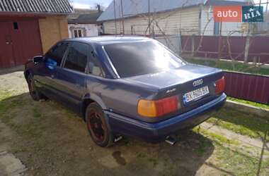 Седан Audi 100 1991 в Деражне