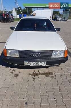 Audi 100  1990