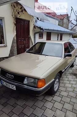 Audi 100  1986