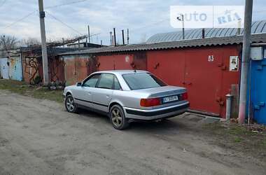 Audi 100  1992