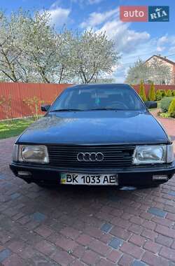 Audi 100  1987