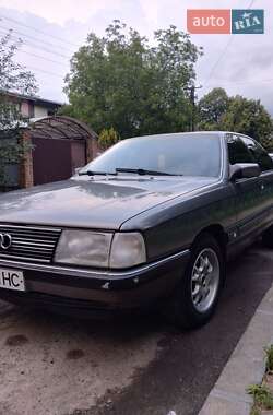 Audi 100  1989