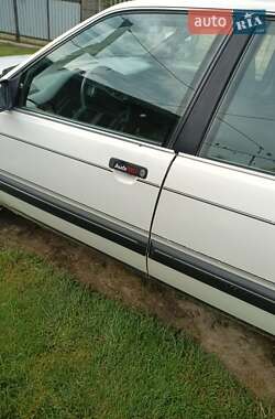 Audi 100  1990